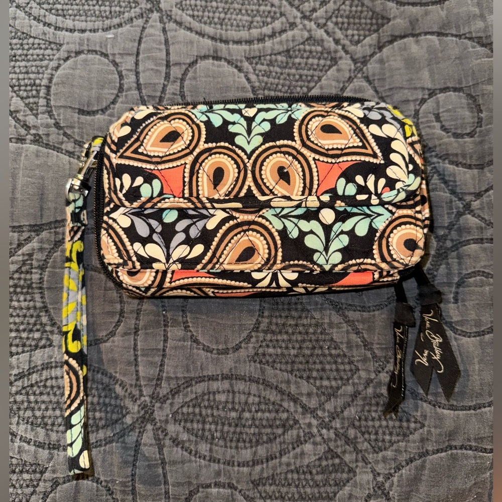 vera bradley wrist wallet never used